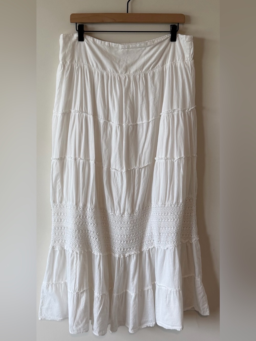 Eden & Olivia White Tiered Midi Skirt with Crochet Panel Cotton Lined